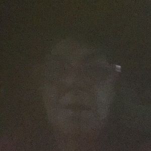 Meet your Posher, Della